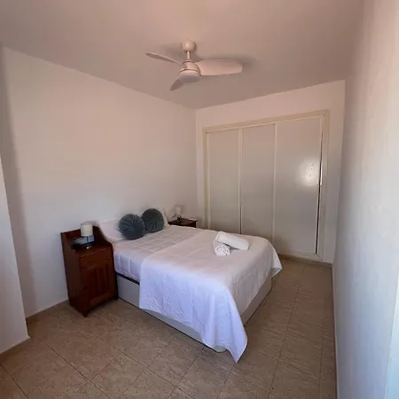 Penthouse Mara Ascensor Y Playa Grupo Ac Gestion * Cadiz